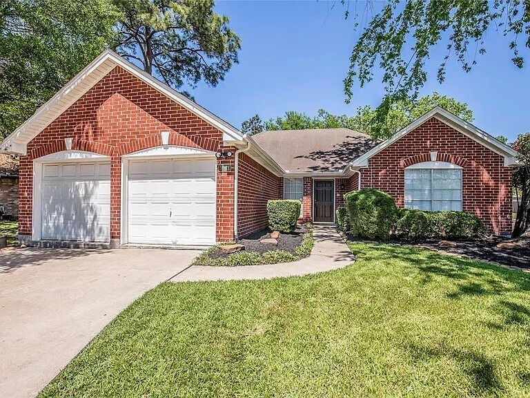 Foto principal - 3031 Greenlet Ct