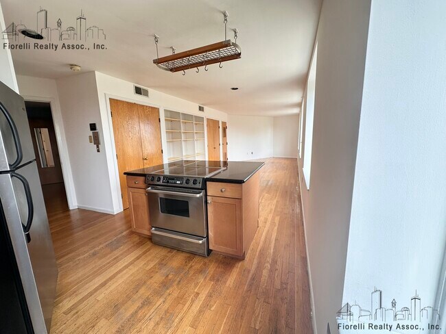 Foto del edificio - 474 Commercial St