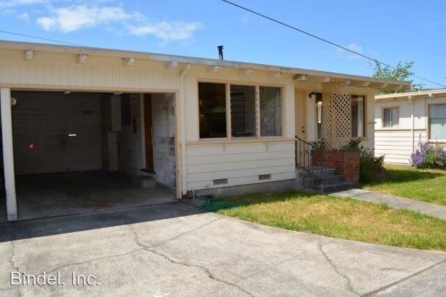 Foto del edificio - 2561-2563 Christensen Way