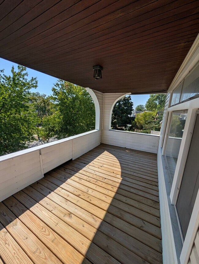 Foto del edificio - Westpark- 2 Bedroom Duplex