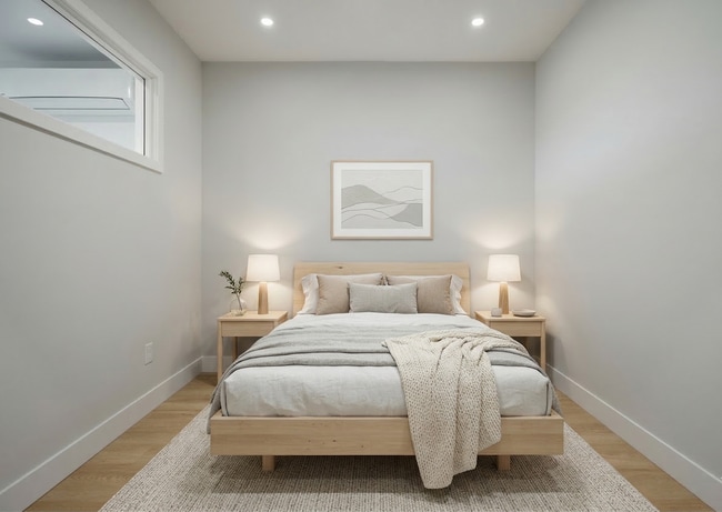 Building Photo - 34395 Gladys Ave