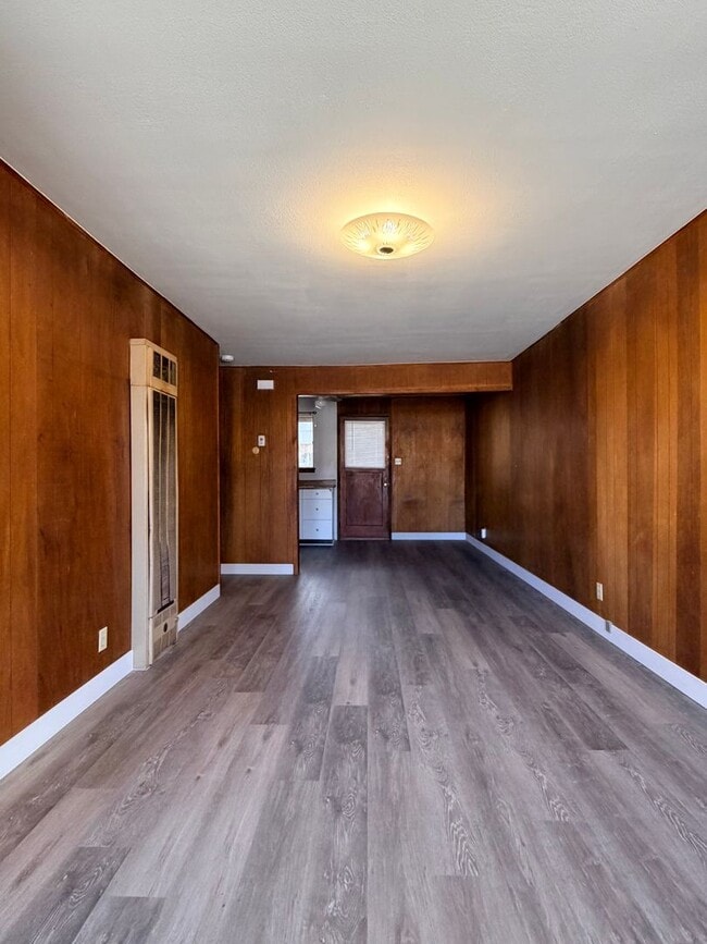 Building Photo - 4070 Shinners Pl