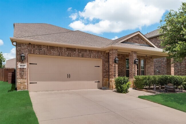 Building Photo - 5610 Stockport Drive