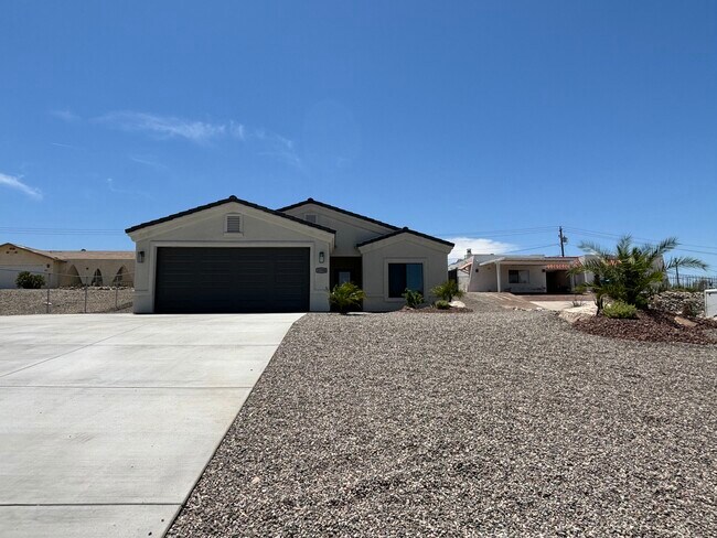 Building Photo - 1790 Palo Verde Blvd S