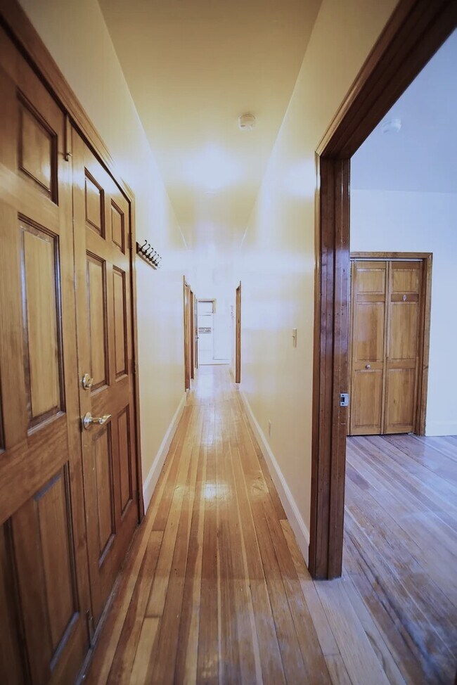 Foto del edificio - 369 Centre St