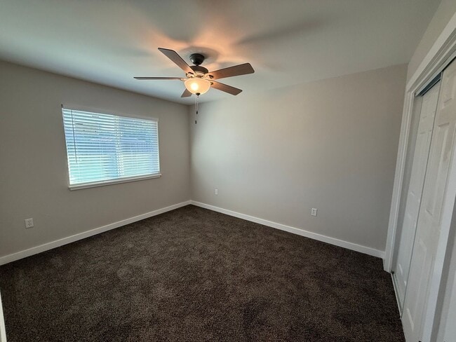 Building Photo - Bright & Beautiful Home in 55+ Community