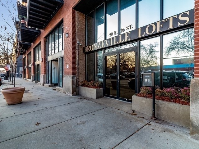 Foto principal - 50 E 26th St