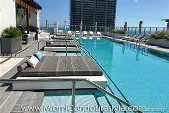 Building Photo - 1010 Brickell Ave
