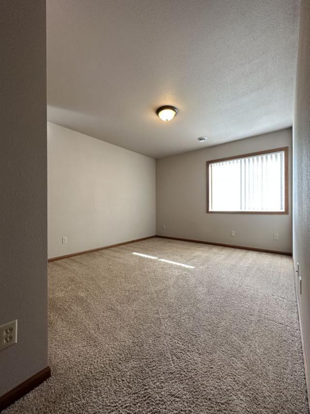 Building Photo - 2 bedroom in Billings MT 59101