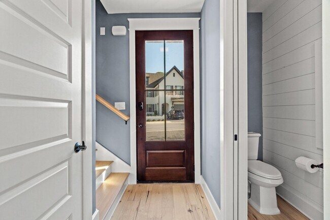 Foto del edificio - 141 Ridgewalk Cir