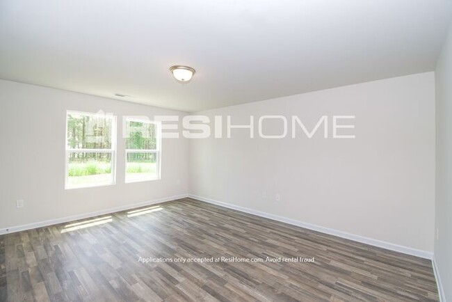 Building Photo - HOME FOR RENT!!