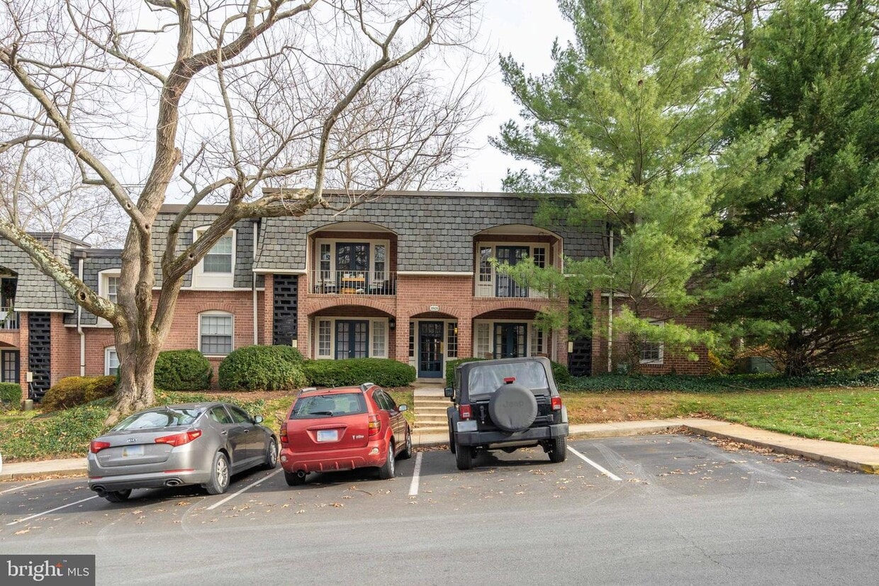 5909F Prince James Dr Unit F, Springfield, VA 22152 Room for Rent in