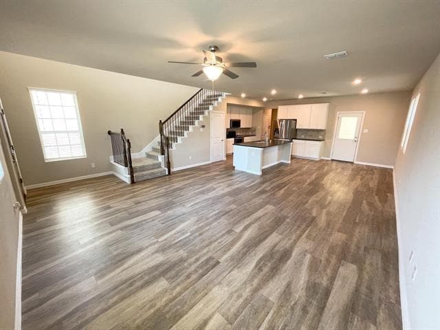 Building Photo - 7921 Chapman Cir