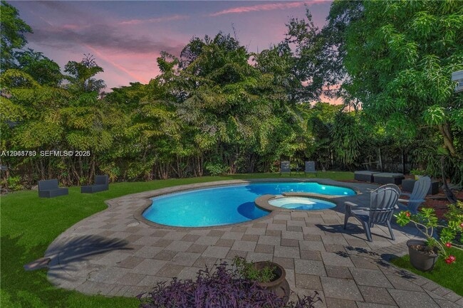 Photo - 1875 Alamanda Drive 1875 House