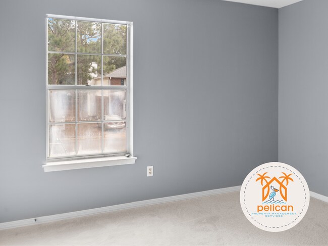 Foto del edificio - Bright townhome in the heart of Pensacola