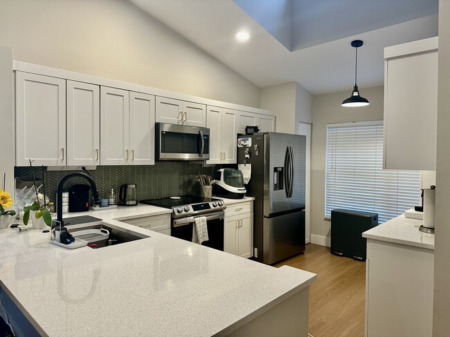 Building Photo - 10194 Allegro Dr