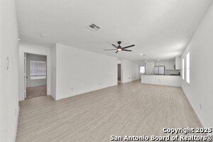 Foto del edificio - 871 Landon Rdg