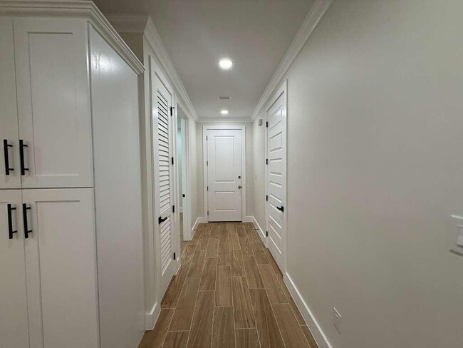 Building Photo - 361 County Line Rd