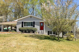 Building Photo - 3030 Tina Ln