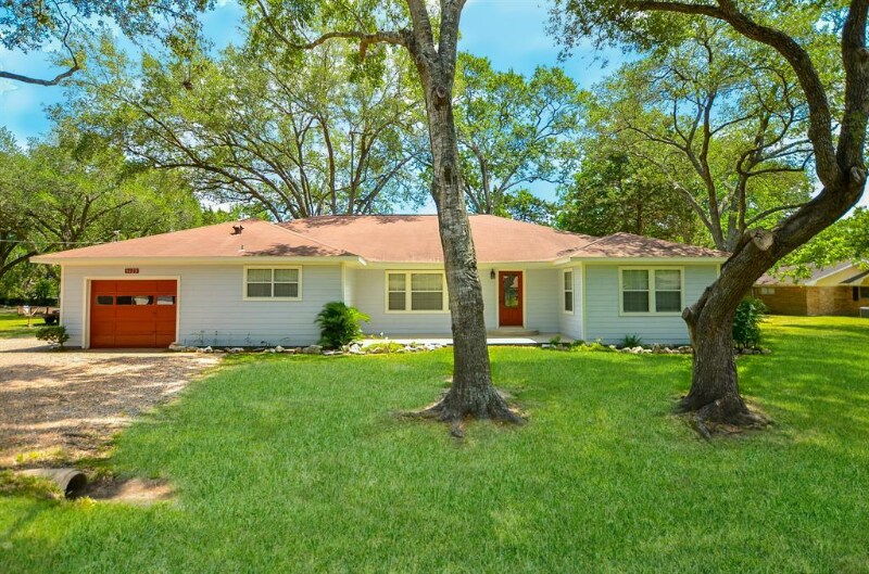 9423 Union St, Needville, TX 77461 House Rental in Needville, TX