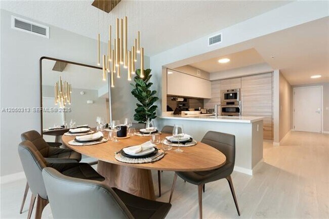 Photo - 330 Sunny Isles Blvd cu-5-1404 Apartment
