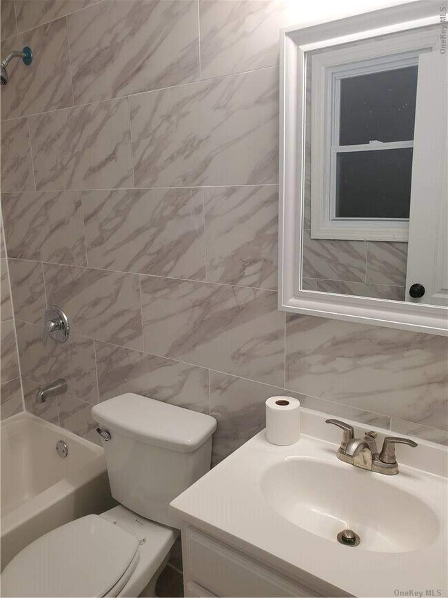 Foto del edificio - 111-28 159th St