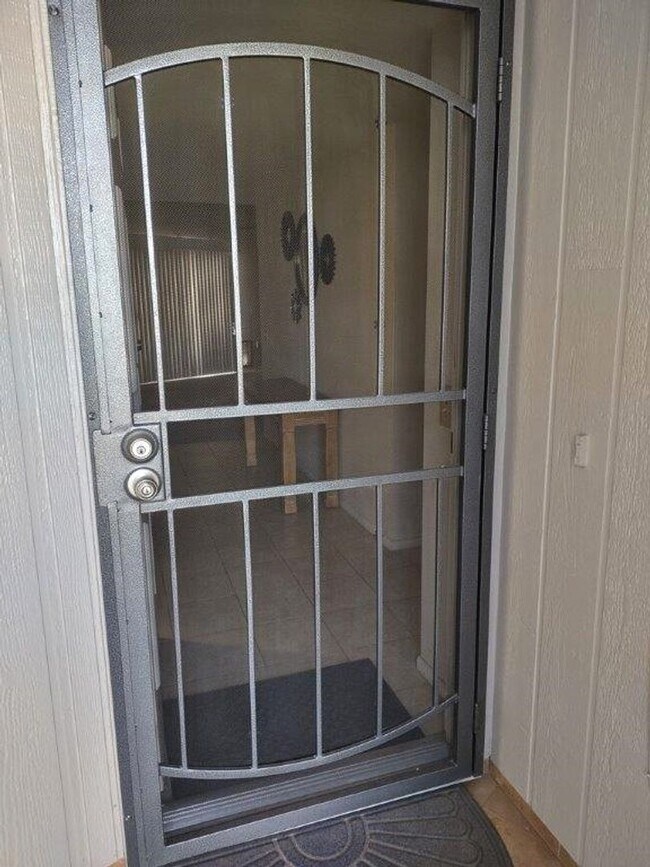Foto del edificio - GREAT TOWNHOME IN YUCCA COURT-SUN CITY!!