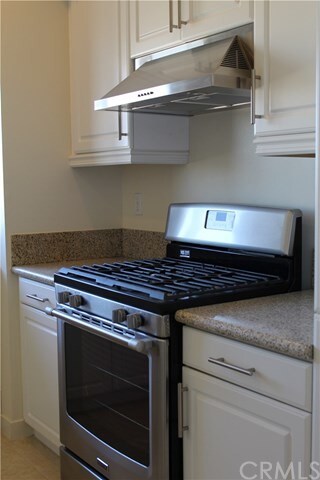 Foto principal - 4261 Odyssey Dr