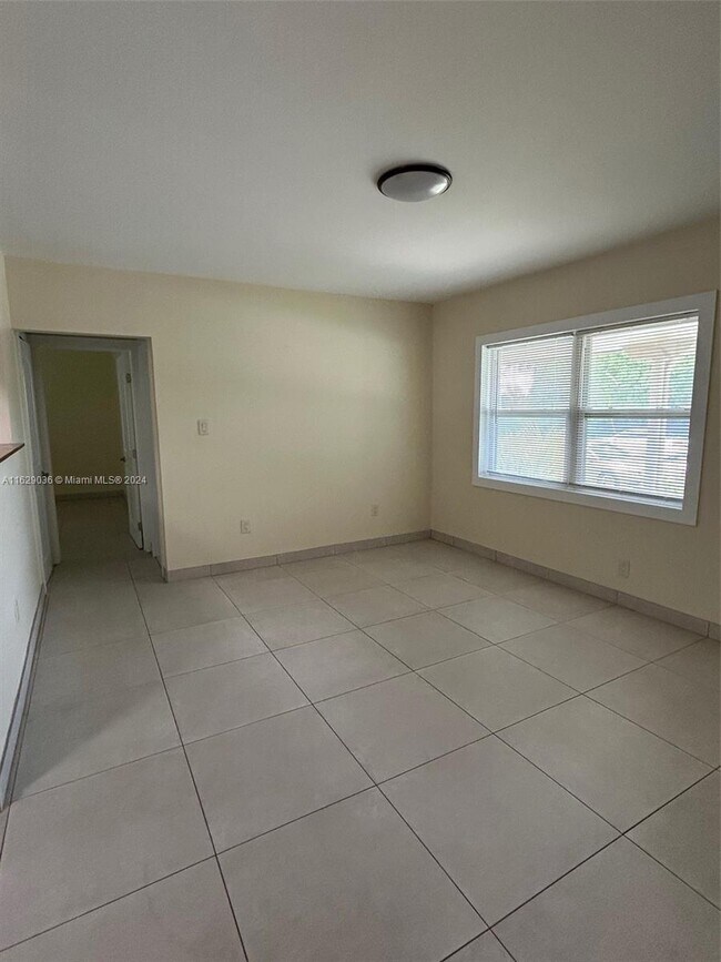 Foto del edificio - 510 N 17th Ave