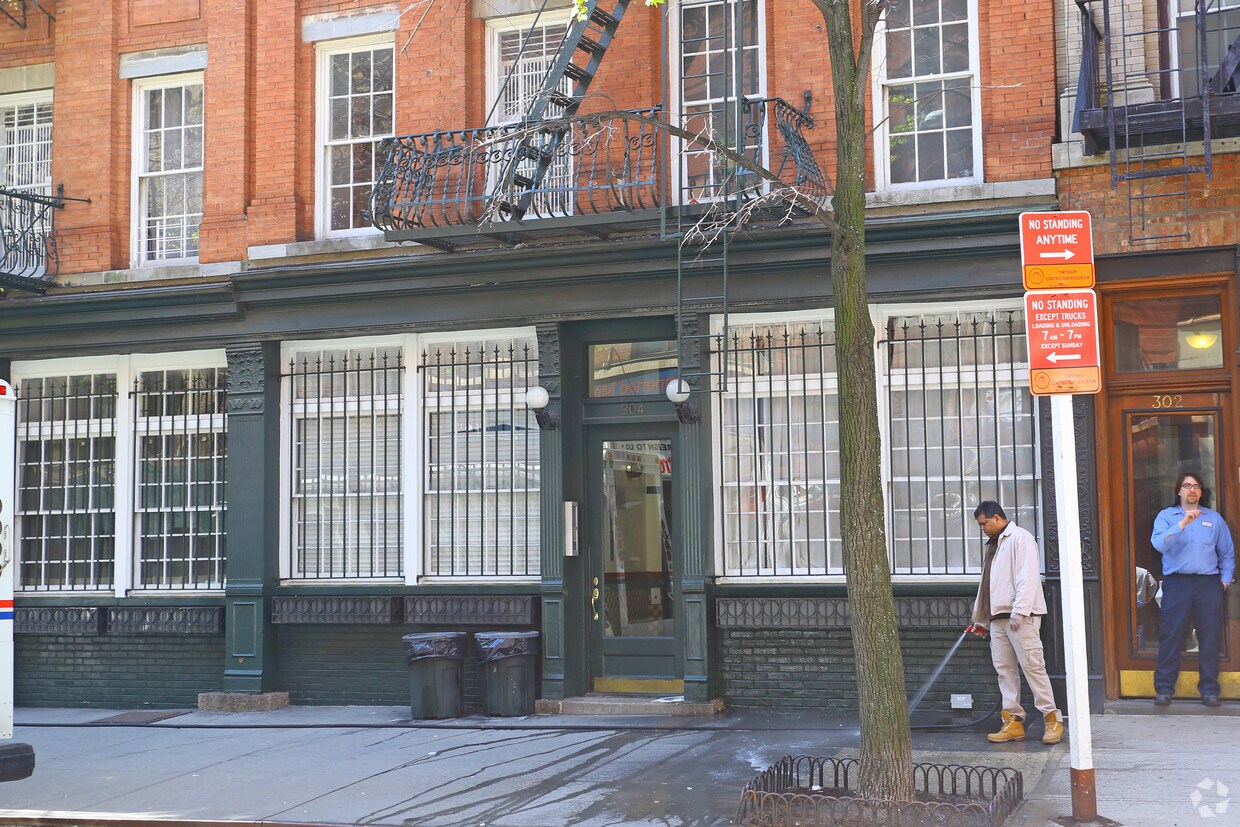 Foto del edificio - 304 East 92nd Street