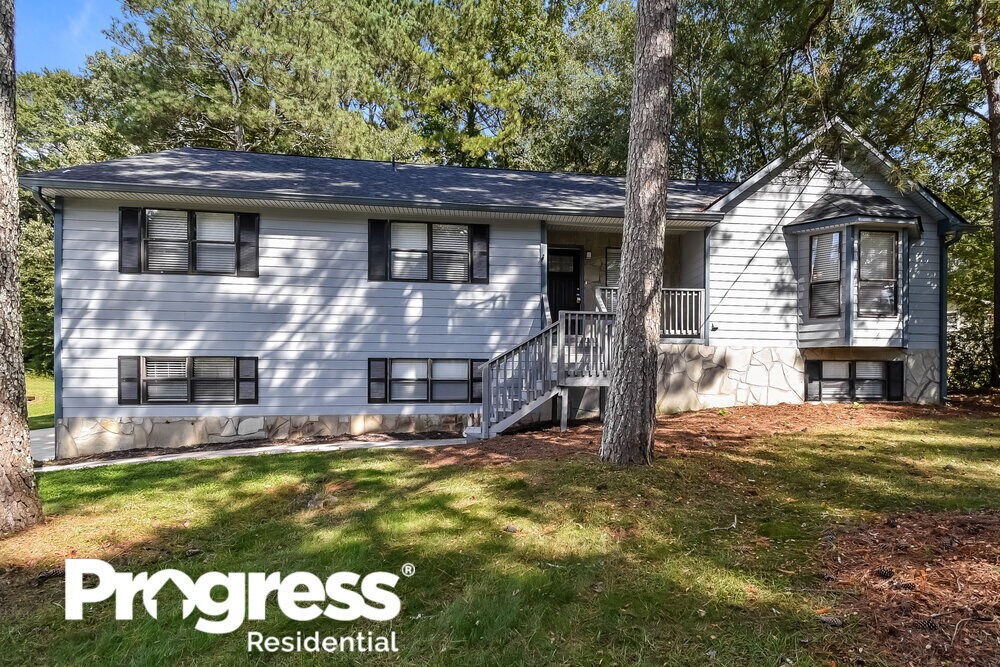 8934 Western Pines Dr, Douglasville, GA 30134 House Rental in
