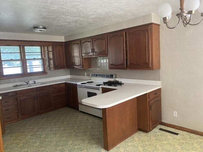 Foto del edificio - 405 E 3rd St