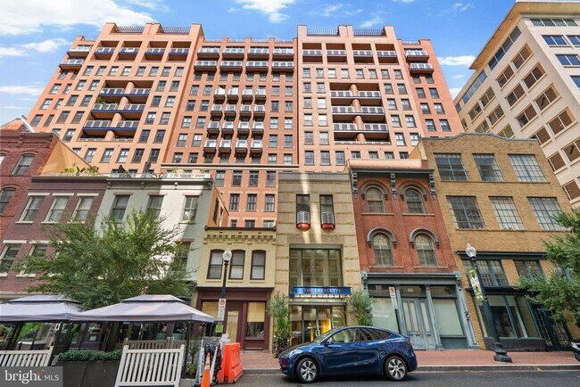 Building Photo - 631 D St NW