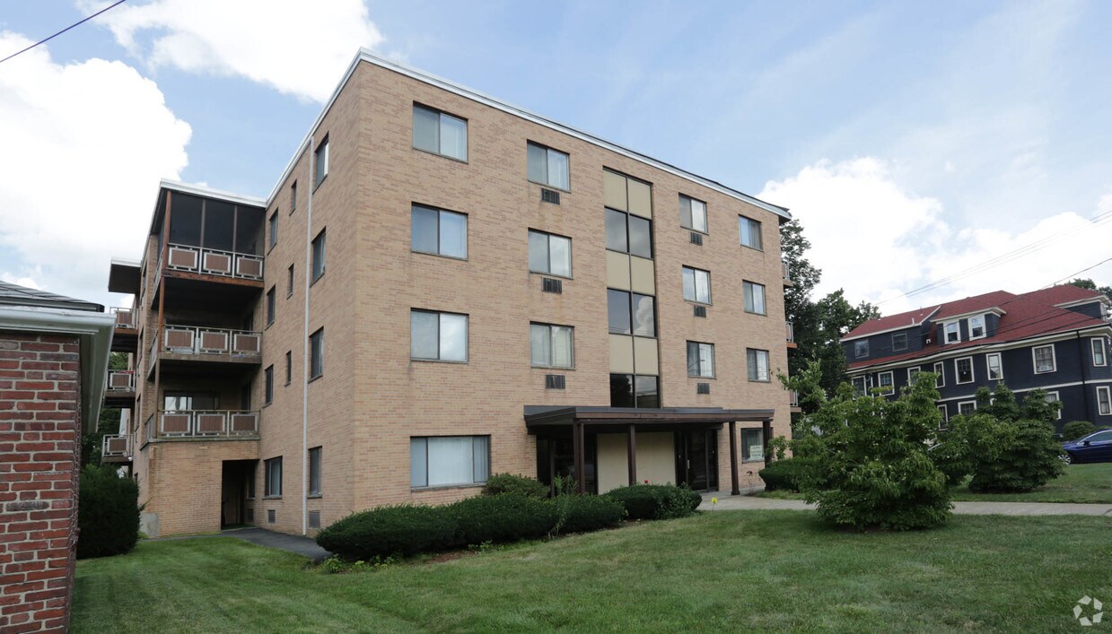 Building Photo - 271 Massachusetts Ave