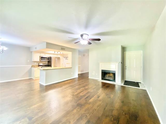 Building Photo - 2535 Wedglea Dr