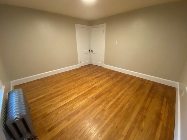 Foto del edificio - 47 Worcester Ln