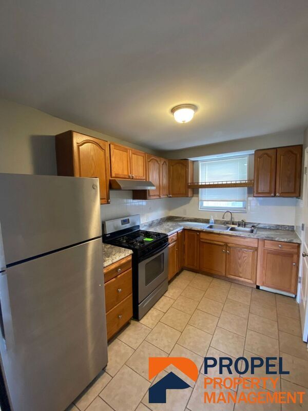 Foto del edificio - 1537 Chandler Ave