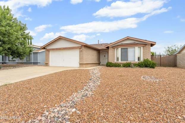 Building Photo - 3361 Golden Eagle Dr