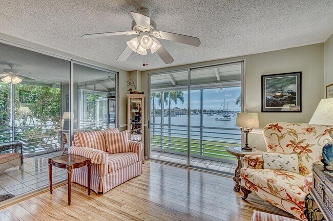 Foto del edificio - 1071 Sugar Sands Blvd