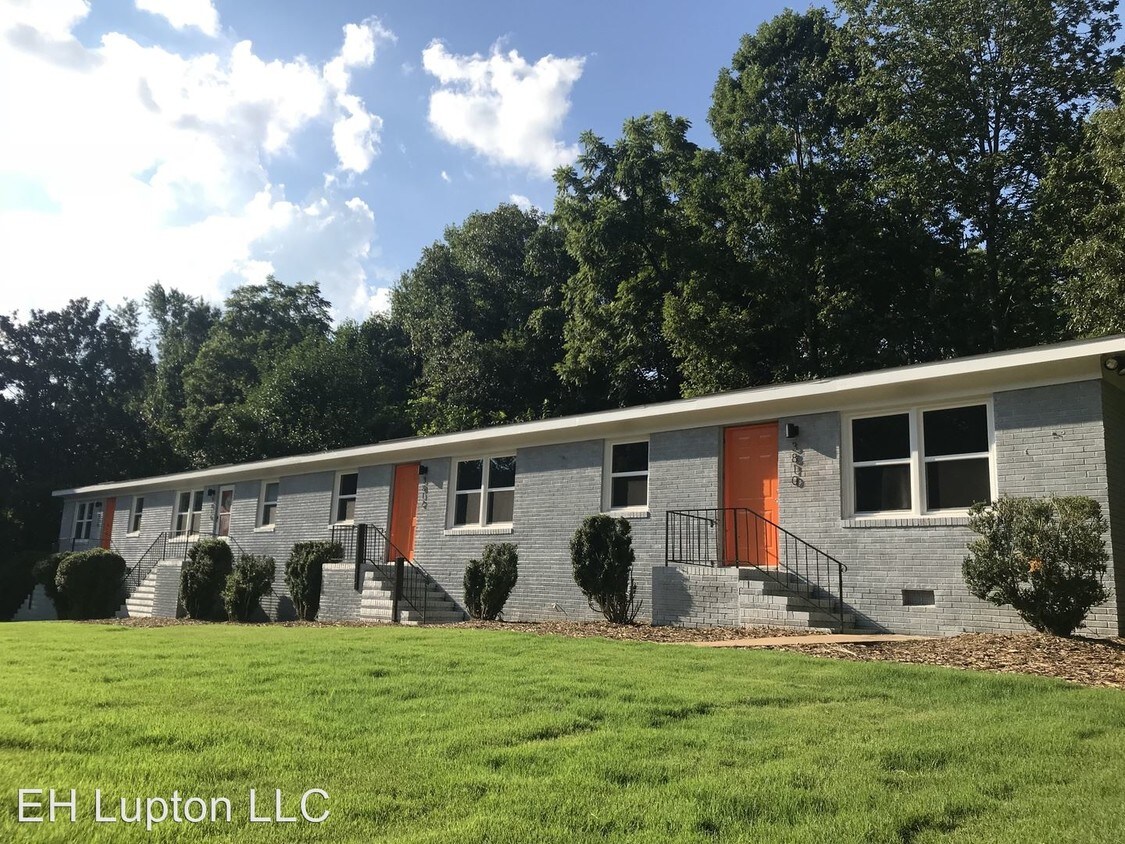 Primary Photo - 2 br, 1 bath Apartment - 3801 Lupton Circle