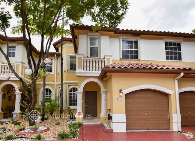 Building Photo - 4957 SW 136th Ave