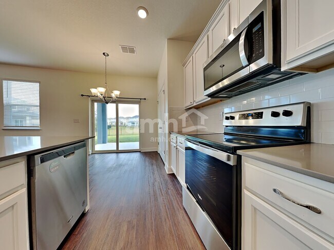 Building Photo - 1054 Walden Pond Drive