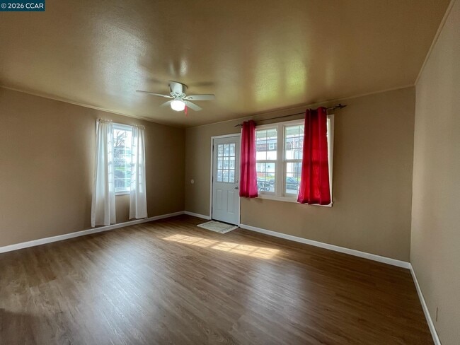 Foto del edificio - 25 Baldwin St