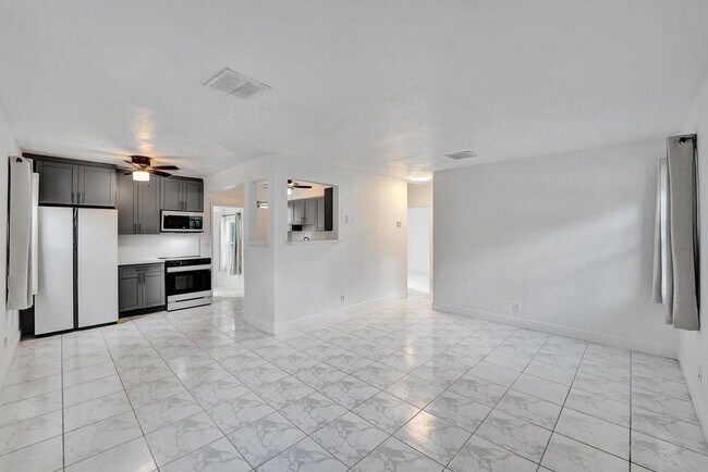 Foto del edificio - 1836 SW 9th Ave