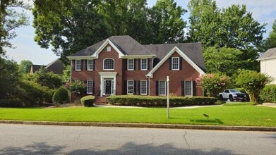 Building Photo - 1381 Providence Dr