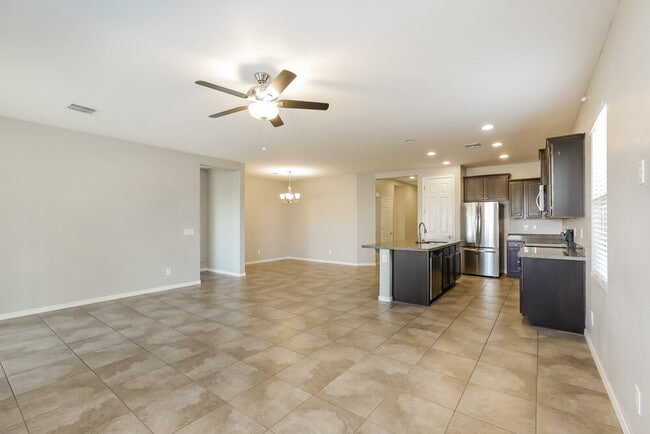 Foto del edificio - 3882 E Alamo St