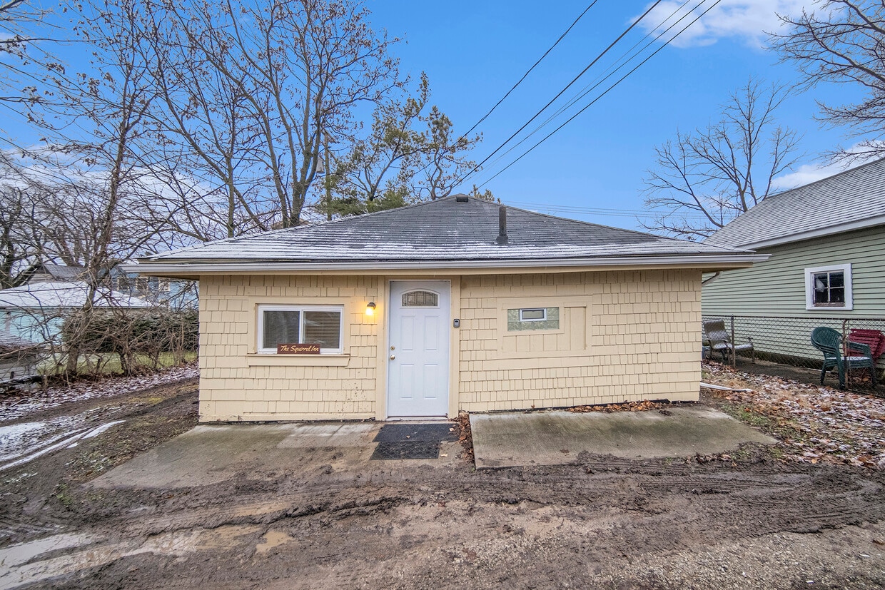 Foto principal - 401 Pauline Blvd