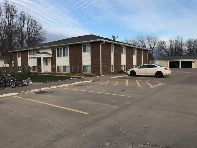 Building Photo - 201 9th Ave