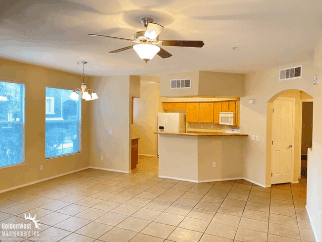 Foto del edificio - Charming 2Bdm 2Ba Condo in a Gated Las Veg...