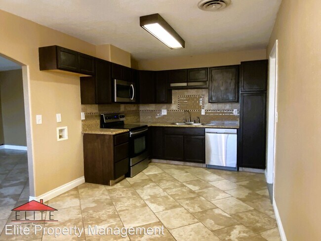 Foto del edificio - 3 br, 2 bath House - 1029 W Willow Ave